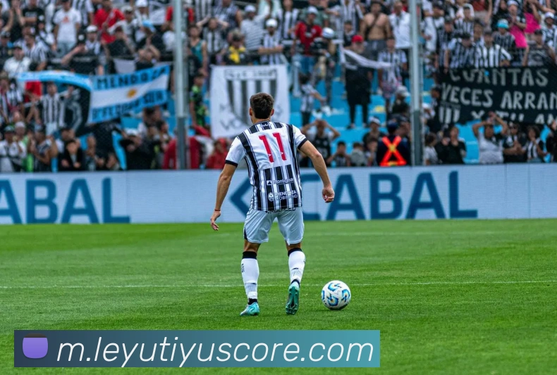 西尔维蒂世青赛火力全开连续三场淘汰赛进球助迈阿密前锋崛起