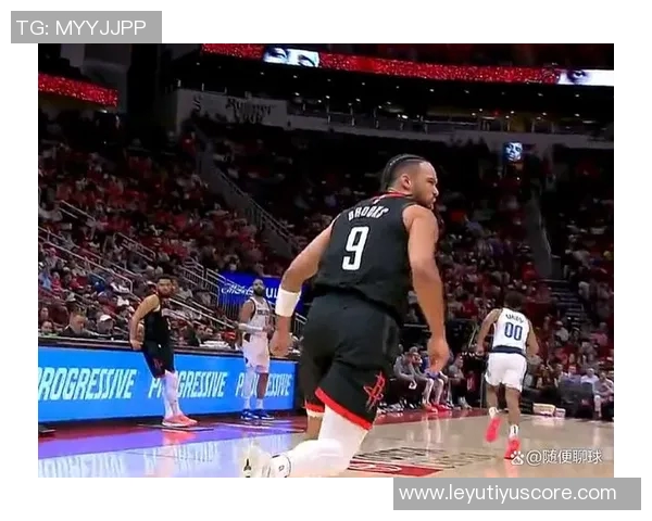 阿伦分析湖人暂停时机对狄龙技犯的影响与比赛走势